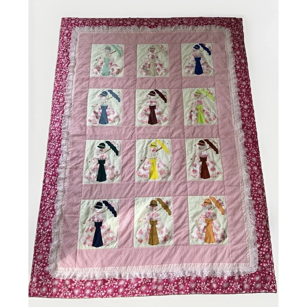 Vintage Handmade Sunbonnet Sue Applique Quilt Pink Floral Lace 75x56 Twin Throw